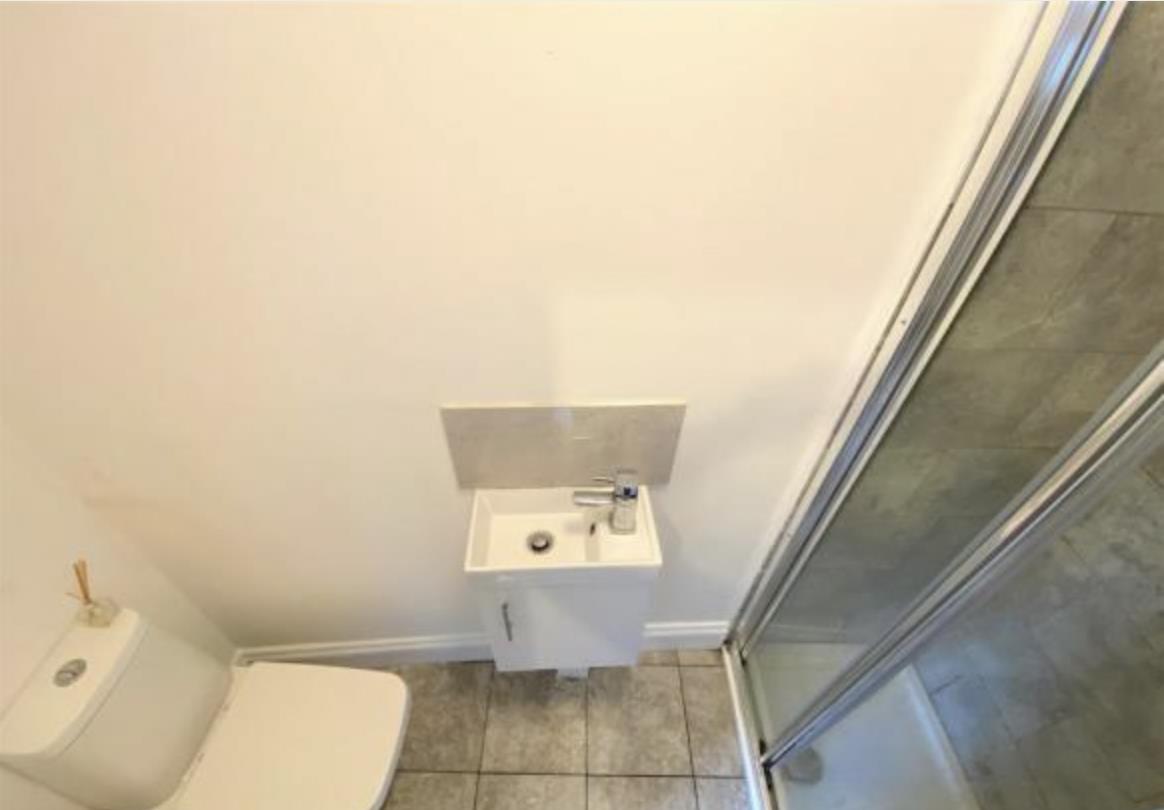 {{property.title}}